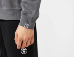 AAPE By A Bathing Ape Crew Sweatshirt -Pied Chic Soldes Magasin sz 561920 d scaled