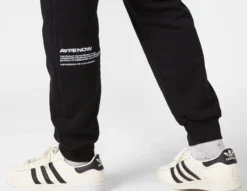 AAPE By A Bathing Ape Badge Joggers -Pied Chic Soldes Magasin sz 561954 e scaled