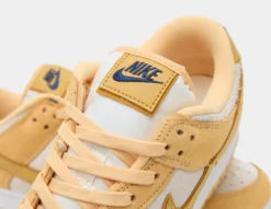 Nike Dunk Low LX -Pied Chic Soldes Magasin sz 645960 f scaled