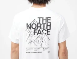 The North Face Mountain Outline T-Shirt -Pied Chic Soldes Magasin sz 659880 f scaled