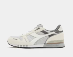 Diadora Titan