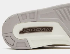 Jordan Air 3 Retro -Pied Chic Soldes Magasin sz 667225 e scaled