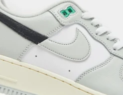 Nike Air Force 1 '07 LV8 -Pied Chic Soldes Magasin sz 667561 f scaled