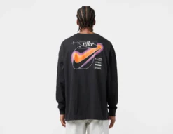 Nike Swoosh Solarized Long Sleeve T-Shirt