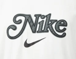 Nike Varsity T-Shirt -Pied Chic Soldes Magasin sz 679114 f scaled