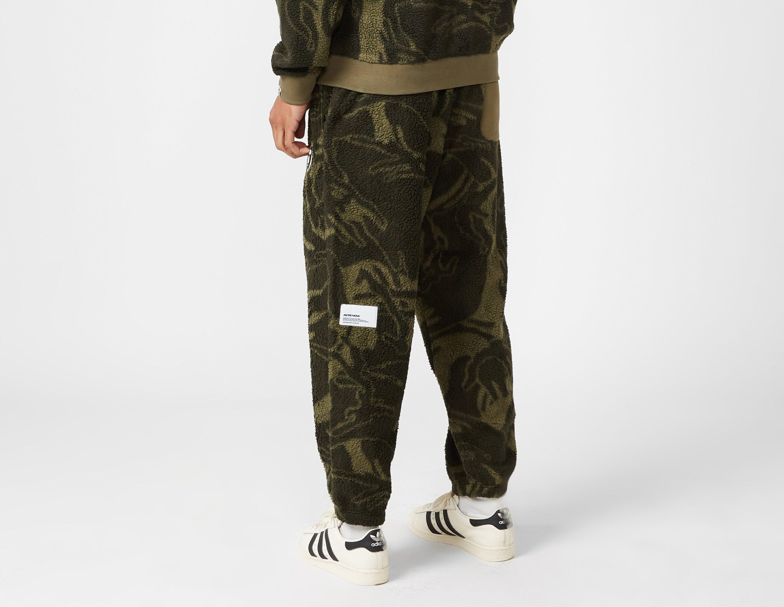 AAPE By A Bathing Ape Badge Camo Fleece Joggers 2 AAPE By A Bathing Ape Badge Camo Fleece Joggers – Image 2