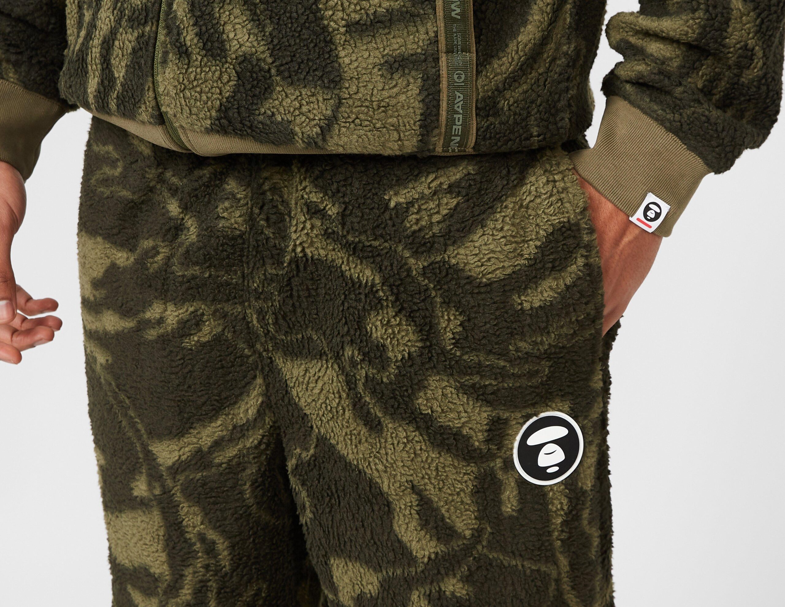AAPE By A Bathing Ape Badge Camo Fleece Joggers 5 AAPE By A Bathing Ape Badge Camo Fleece Joggers – Image 5